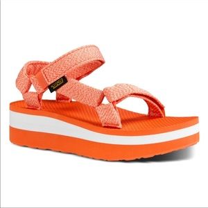 Teva Flatform Universal Sandals Orange White 7